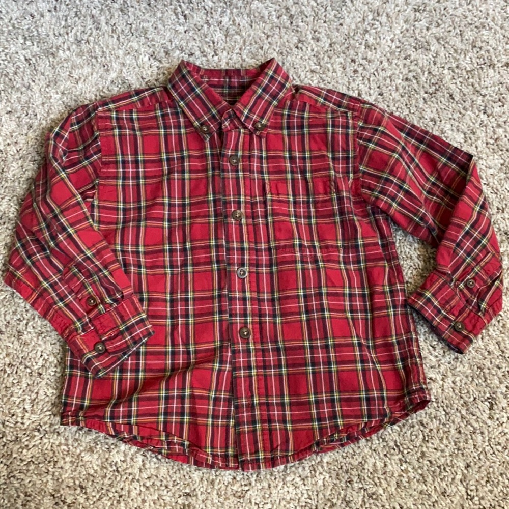 4T Boy’s plaid button-down shirt: Children’s Place